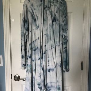 Silver Charm Sweaters - Long Hand Died Tie-Dye Cardigan Silver Charm Sweaters - Long Hand Died Tie-Dye Cardigan